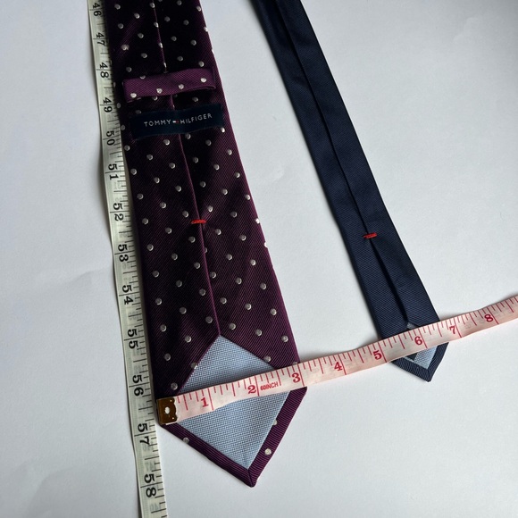 Tommy Hilfiger Purple Polkadot Tie - Picture 5 of 5